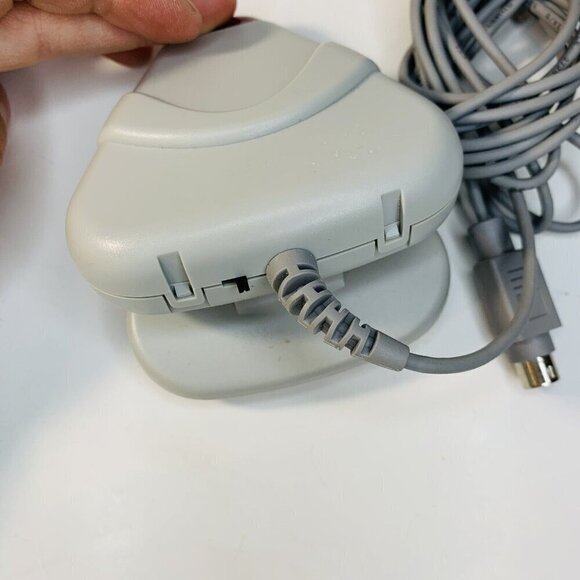 NuVision 60 GX Wireless Emitter MacNaughton Inc. Ir Emitter 3D Glasses - Picture 8 of 13